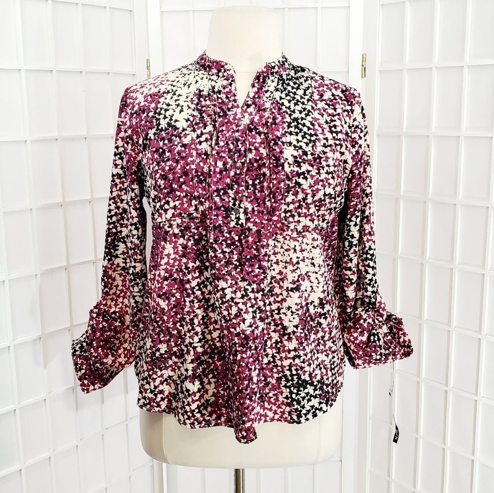 NWT NY Collection Roll Tab Sleeve Shirt - PXL - Picture 2 of 5